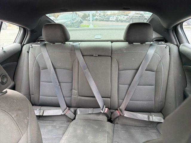 Used 2018 Chevrolet Cruze LT w/ RS Package image 19