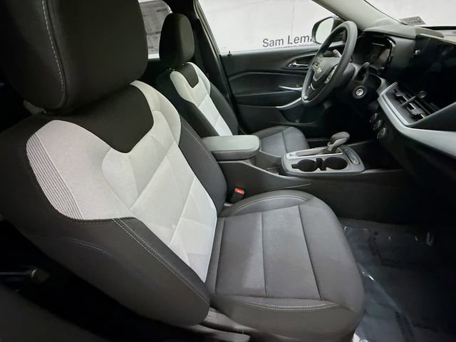 New 2026 Chevrolet Trax LS w/ LS Convenience Package image 28
