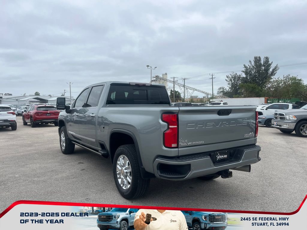 Used 2024 Chevrolet Silverado 2500 High Country w/ High Country Premium Package image 5