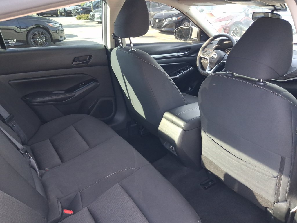 Certified 2023 Nissan Altima 2.5 SV FWD image 27