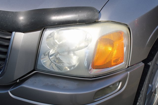 Used 2002 GMC Envoy SLE image 11