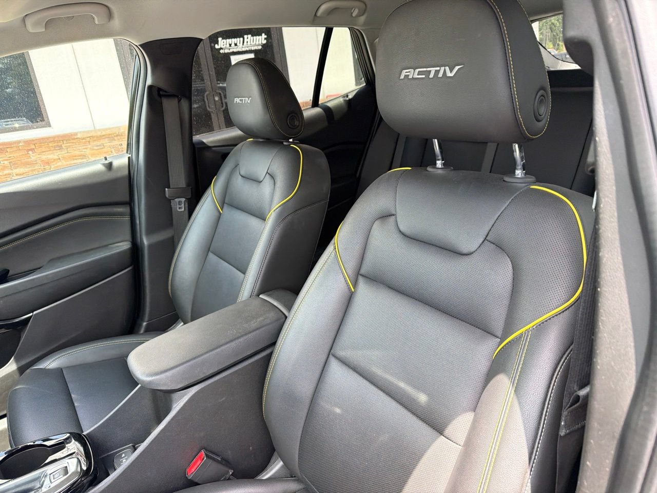 Used 2024 Chevrolet Trax ACTIV FWD image 3
