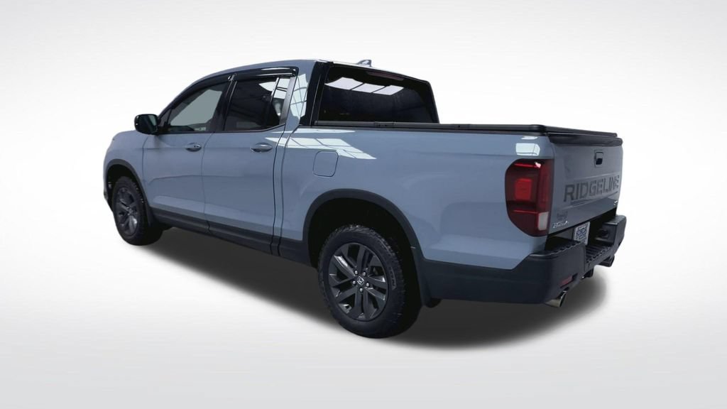 Used 2024 Honda Ridgeline Sport image 6