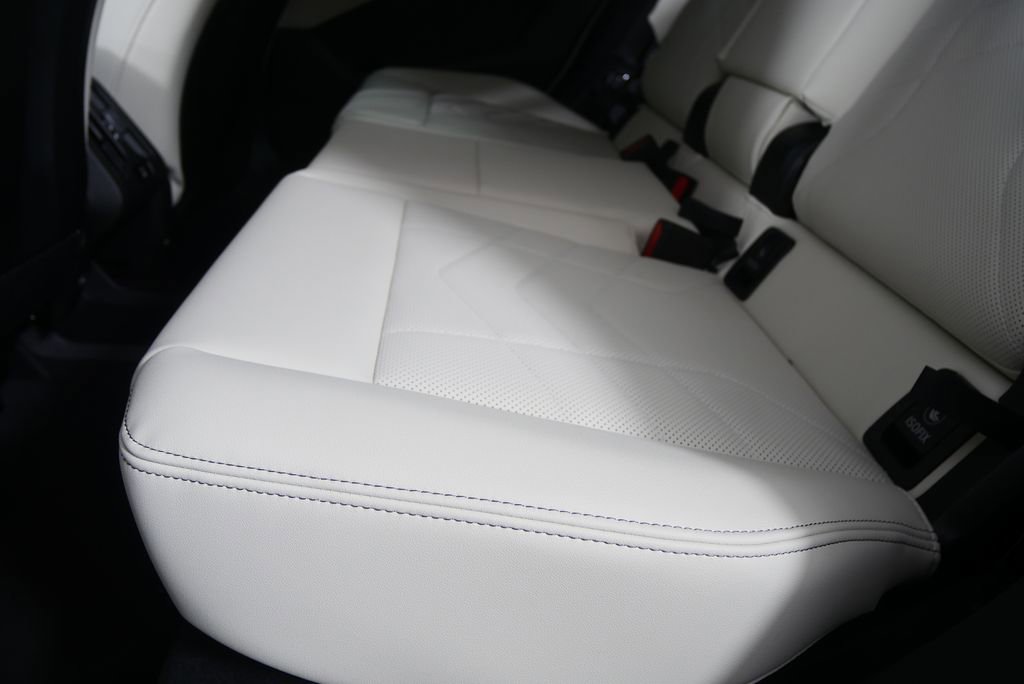 Used 2026 BMW X1 xDrive28i image 14