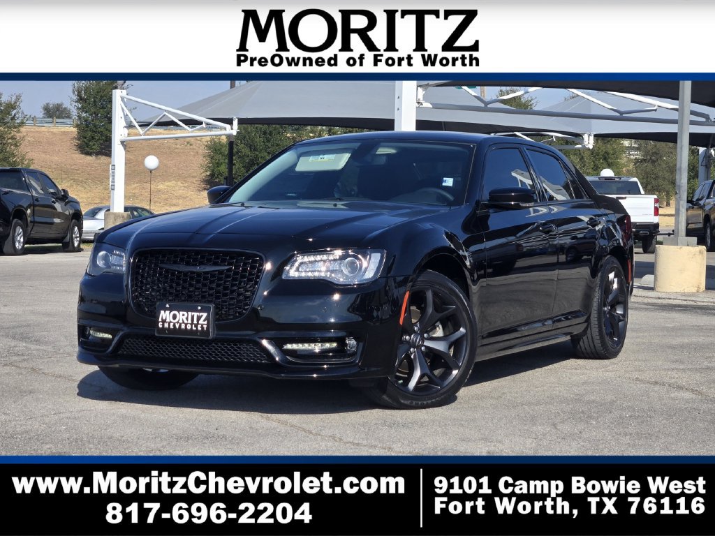 Used 2023 Chrysler 300 Touring L