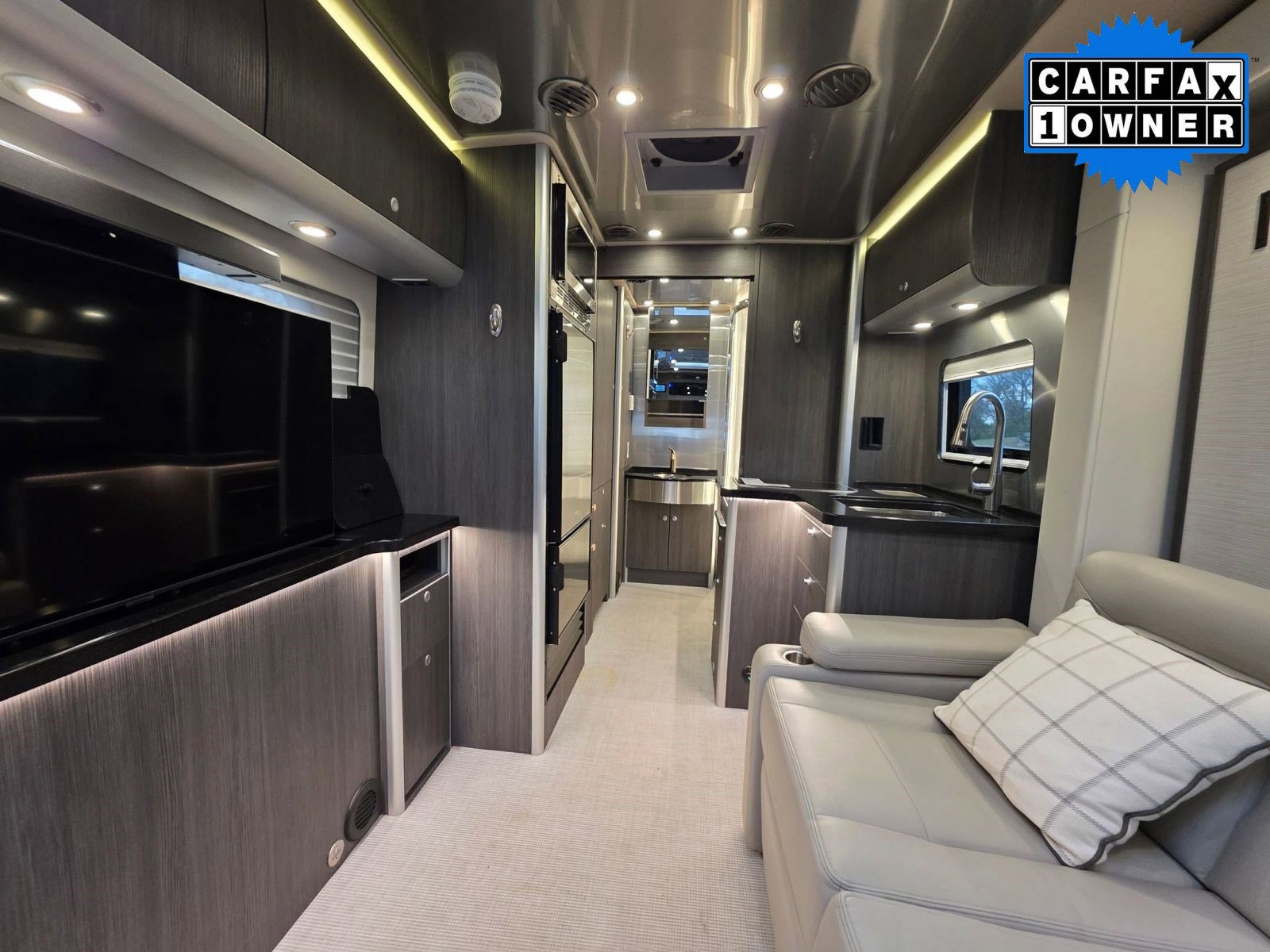 Used 2020 Mercedes-Benz Sprinter 3500 image 13