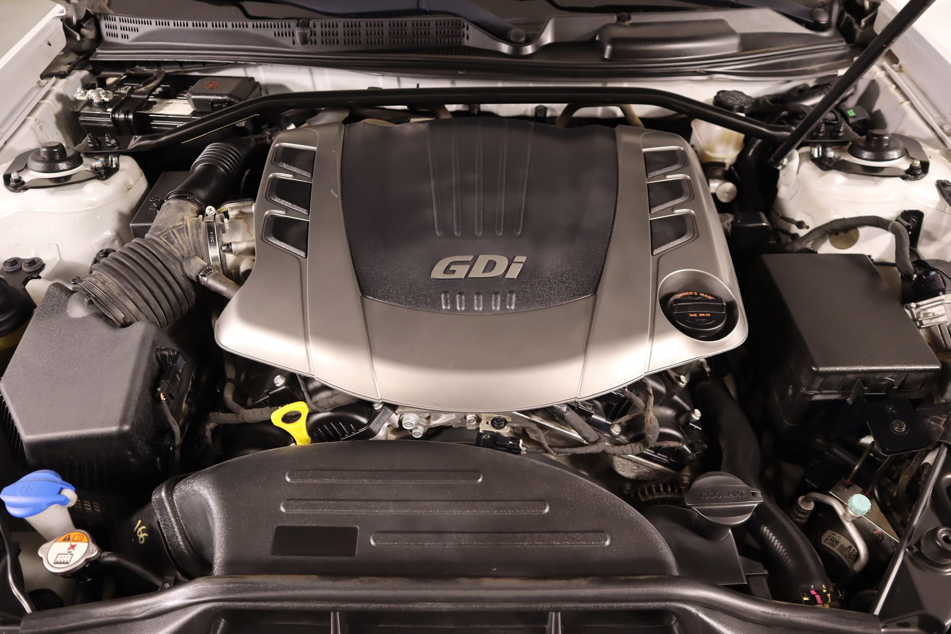 Used 2013 Hyundai Genesis 3.8 image 19