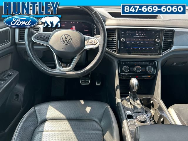 Used 2022 Volkswagen Atlas Cross Sport SEL Premium R-Line image 18