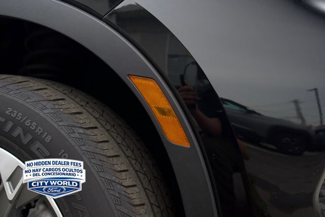 Used 2025 Chevrolet Blazer LT FWD image 7