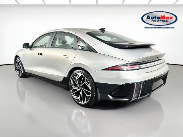 Used 2023 Hyundai Ioniq 6 SEL AWD/4WD image 5
