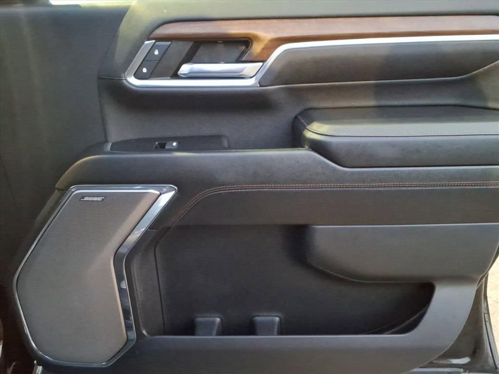 Certified 2024 Chevrolet Silverado 2500 High Country AWD/4WD image 16