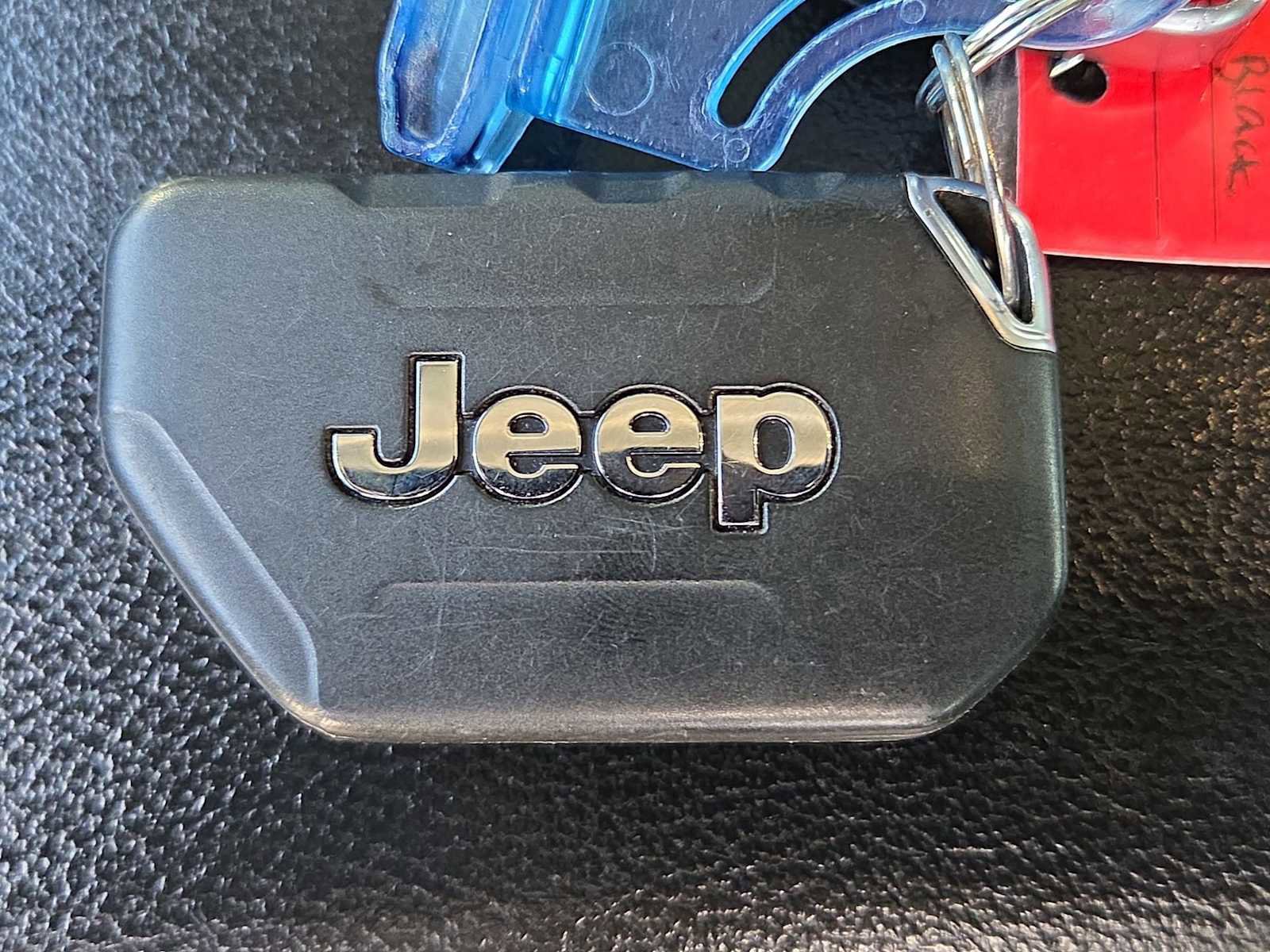 Used 2021 Jeep Wrangler Unlimited Sahara image 38