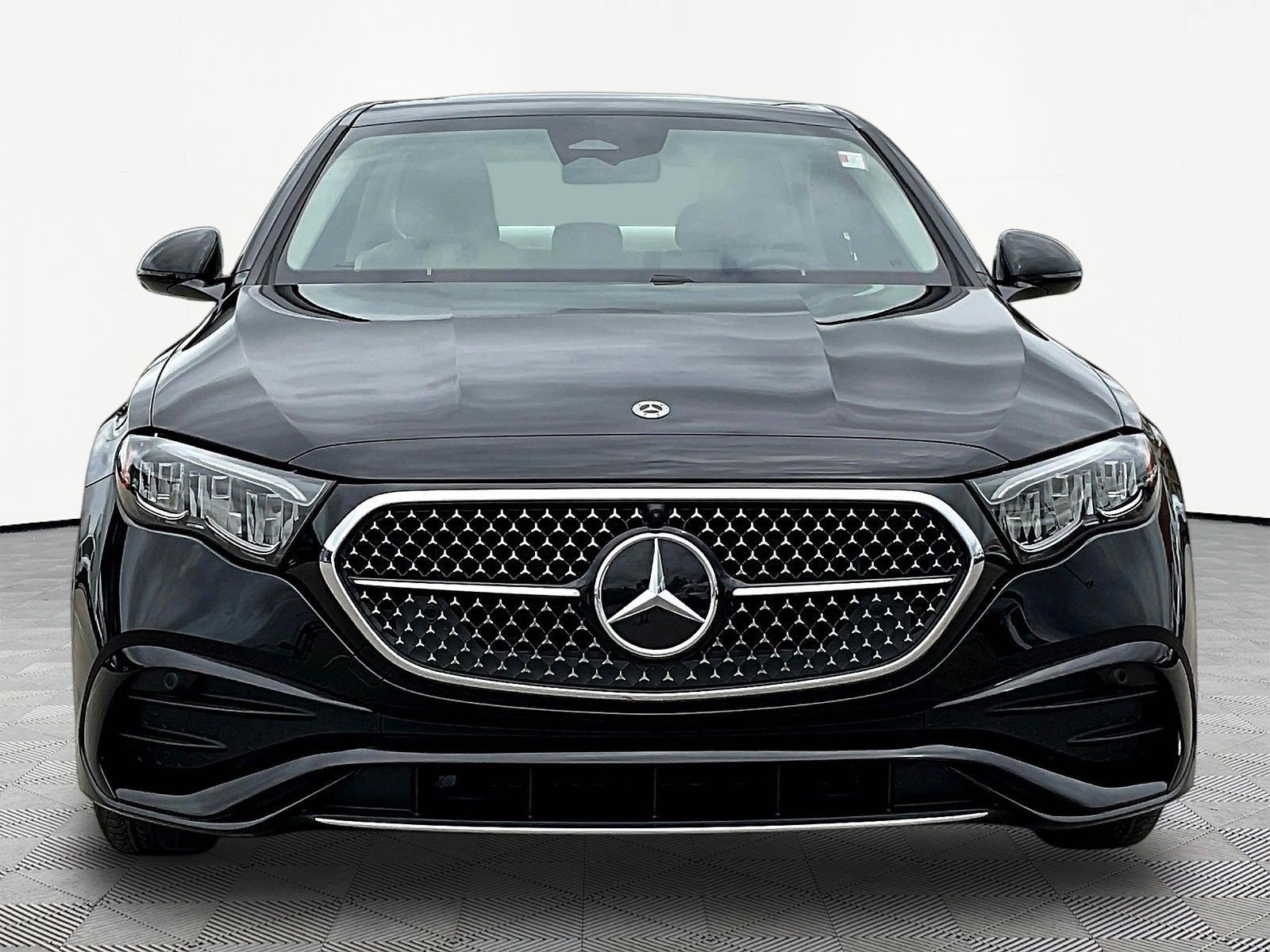 Certified 2025 Mercedes-Benz E 350 4MATIC Sedan video 2