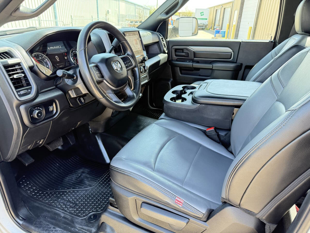 Used 2022 RAM 3500 Tradesman image 11