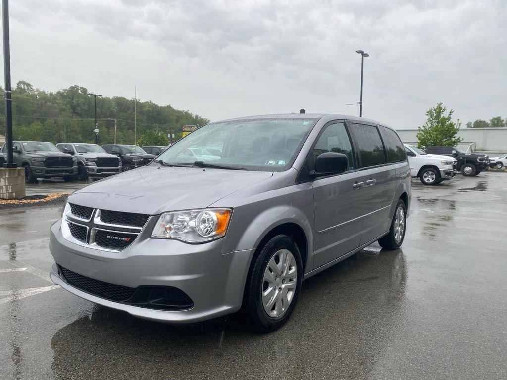 Used 2016 Dodge Grand Caravan SE w/ Quick Order Package 29E SE FWD image 5