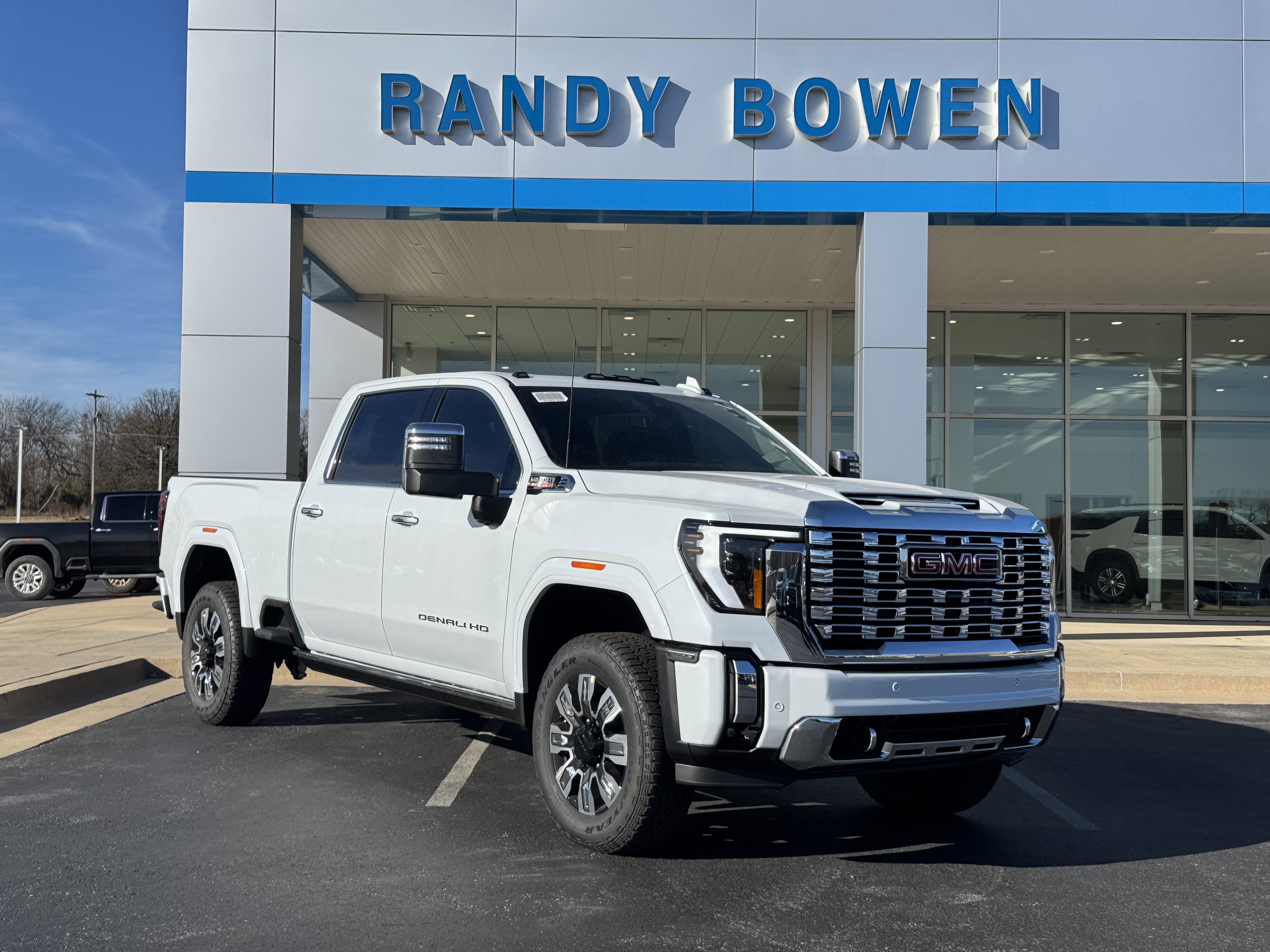 New 2026 GMC Sierra 2500 Denali w/ Denali Reserve Package image 1