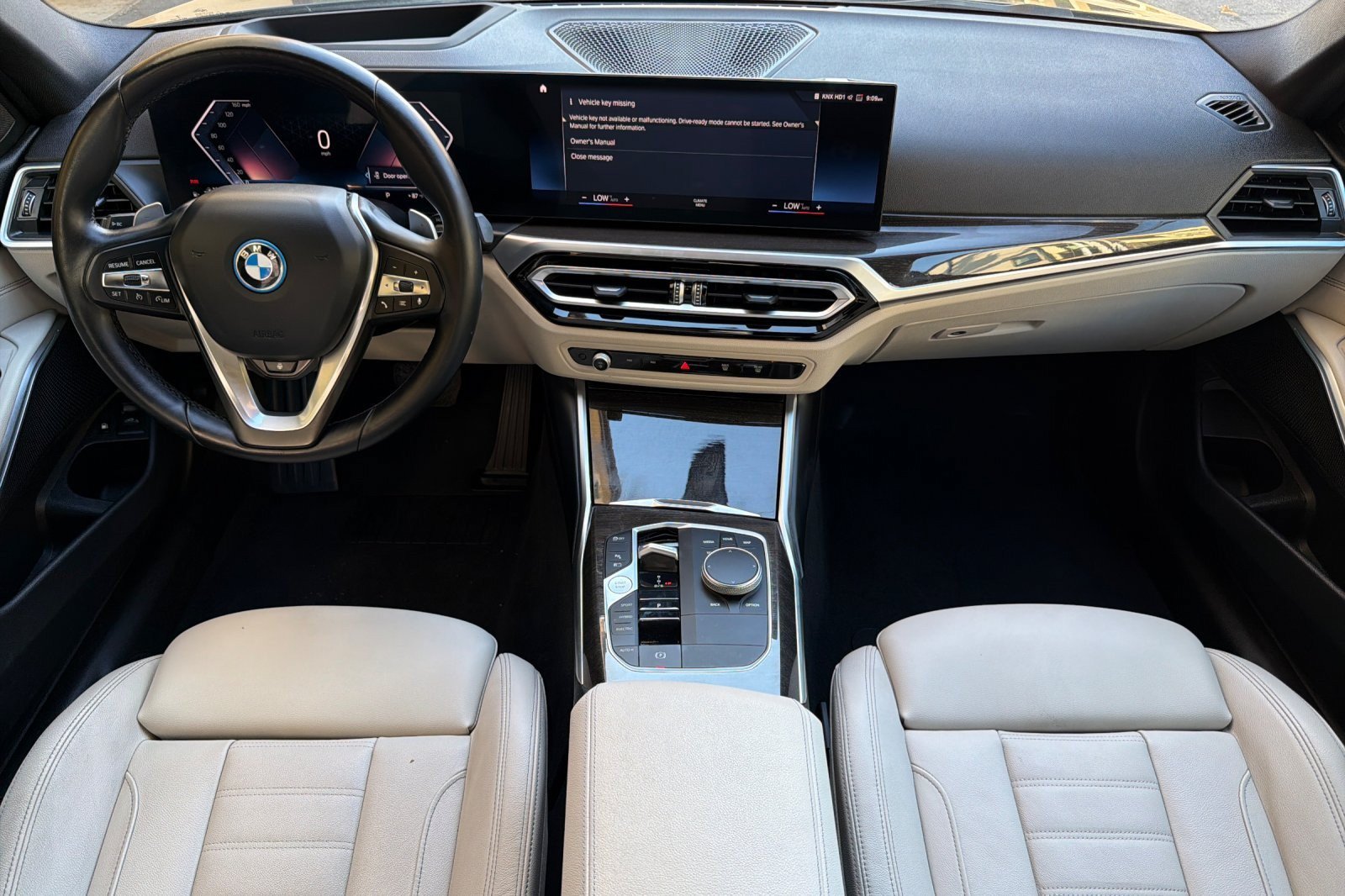 Used 2023 BMW 330e w/ Premium Package RWD image 12
