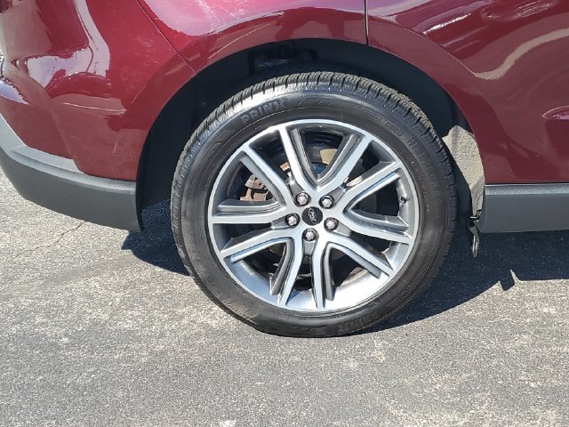 Used 2024 Ford Edge Titanium w/ Equipment Group 301A AWD/4WD image 5