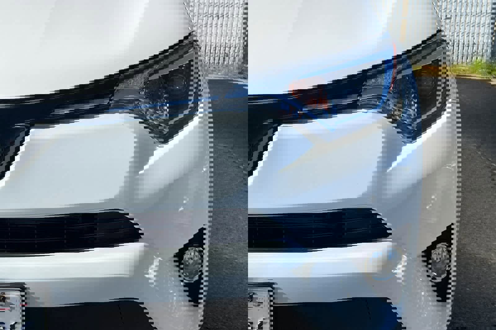 Used 2018 Toyota RAV4 XLE image 11