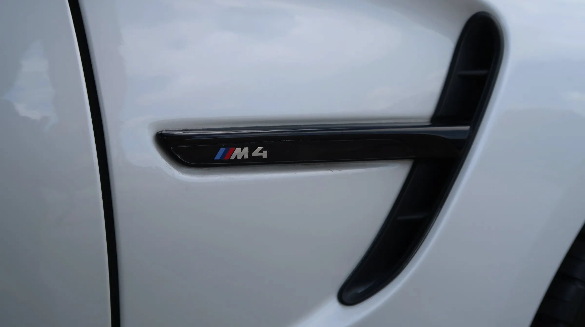 Used 2019 BMW M4 Convertible w/ Competition Package RWD image 50