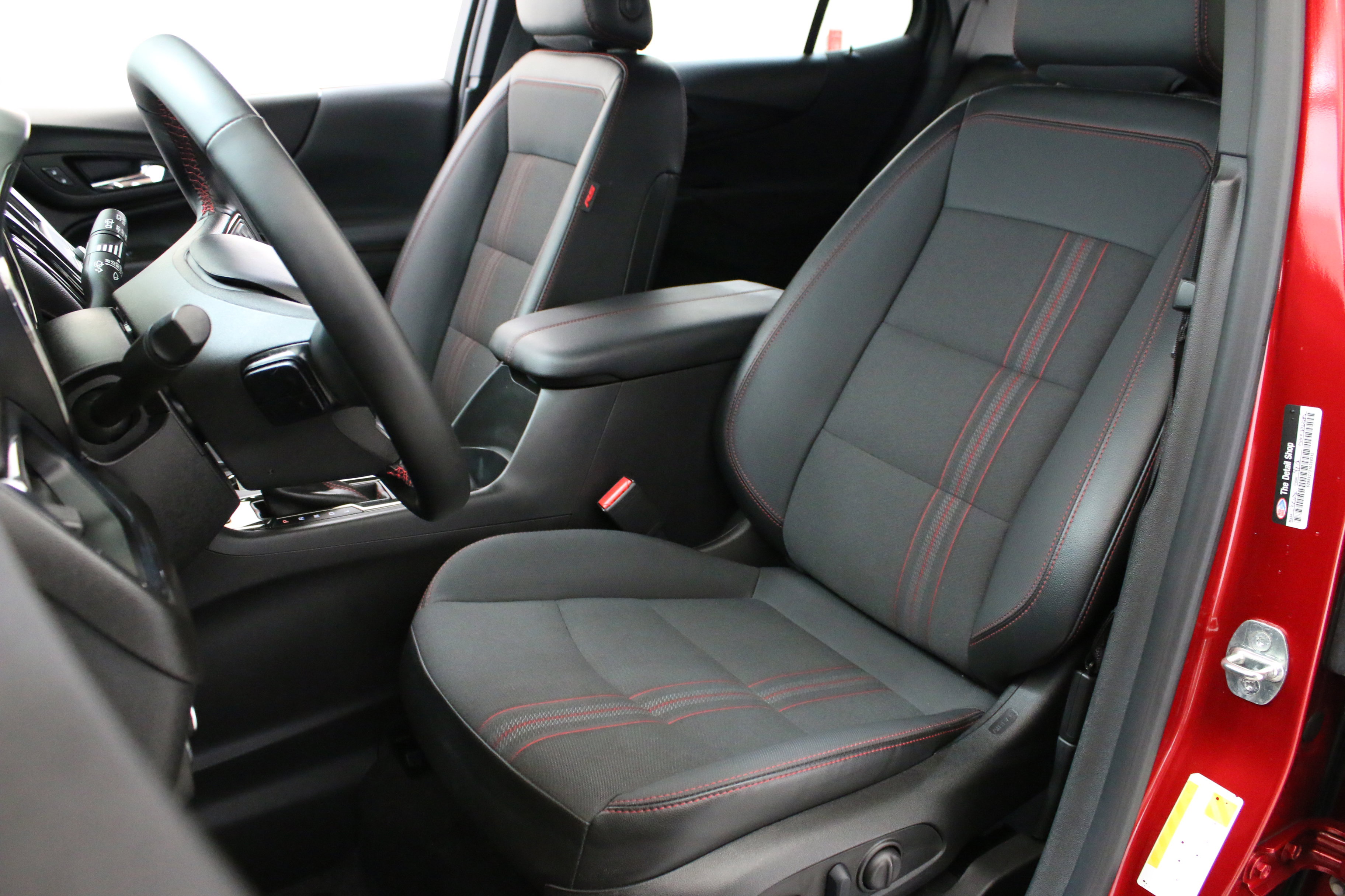 Used 2023 Chevrolet Equinox RS AWD/4WD image 22