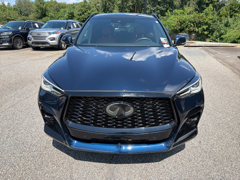 Used 2023 INFINITI QX50 Sport FWD image 2