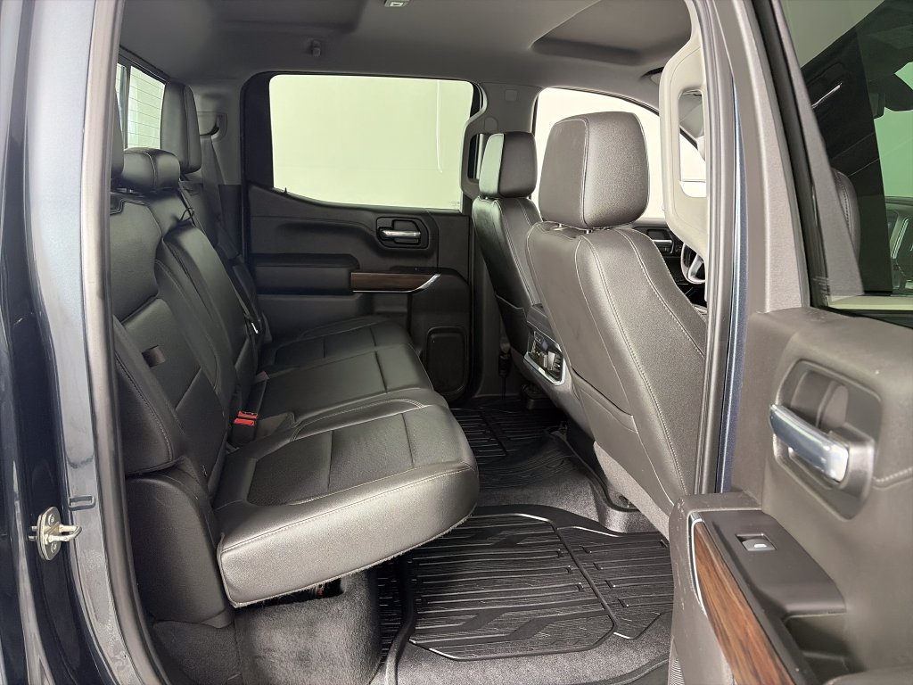 Used 2019 GMC Sierra 1500 SLT w/ SLT Premium Package AWD/4WD image 28