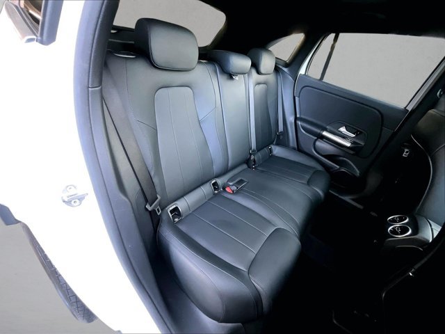 Used 2022 Mercedes-Benz GLA 250 image 27