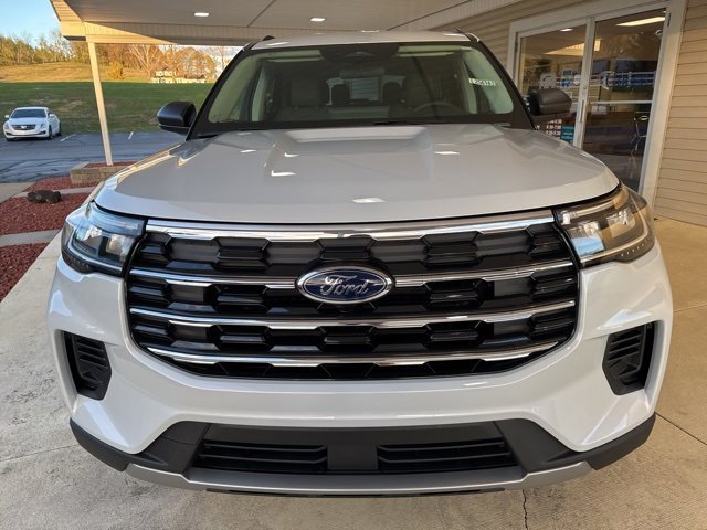 New 2026 Ford Explorer Active image 12