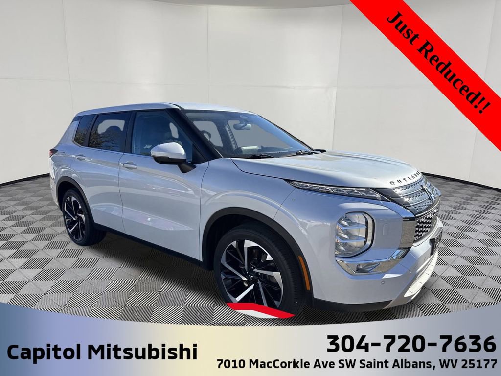 Used 2022 Mitsubishi Outlander SE
