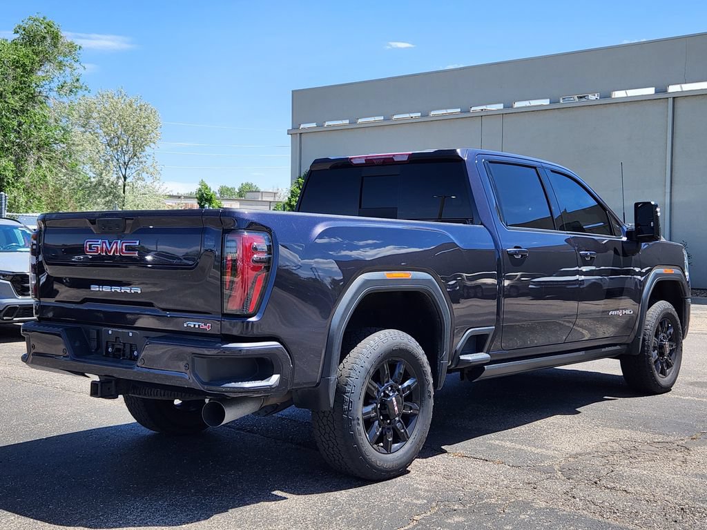 Used 2024 GMC Sierra 2500 AT4 w/ AT4 Premium Plus Package AWD/4WD image 7