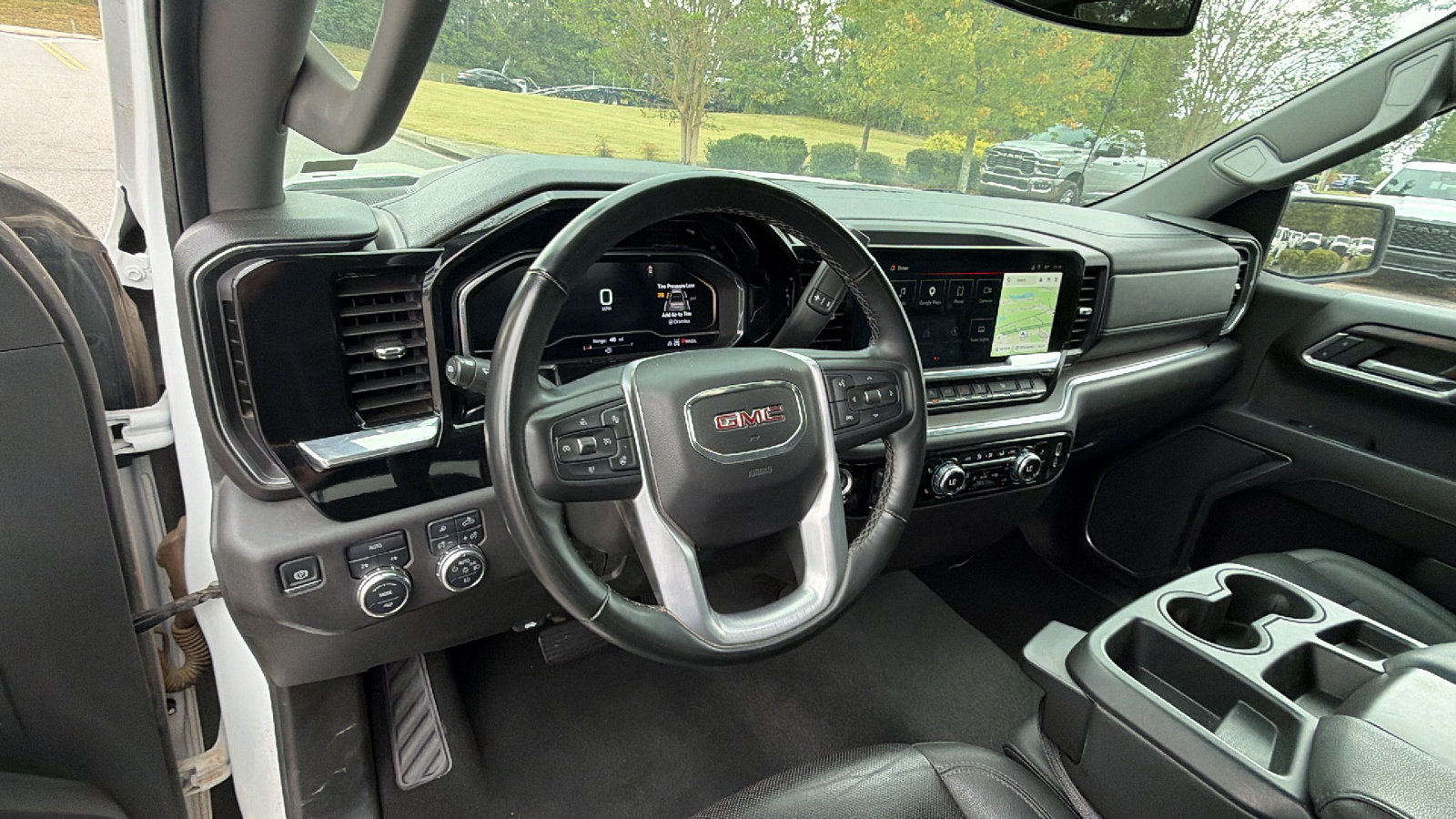 Used 2025 GMC Sierra 1500 SLT AWD/4WD image 24