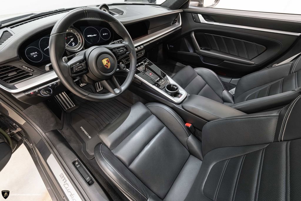 Used 2022 Porsche 911 Turbo AWD/4WD image 30