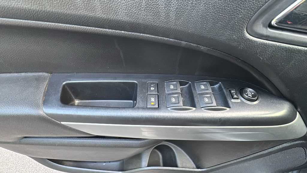 Used 2020 Chevrolet Colorado LT AWD/4WD image 12