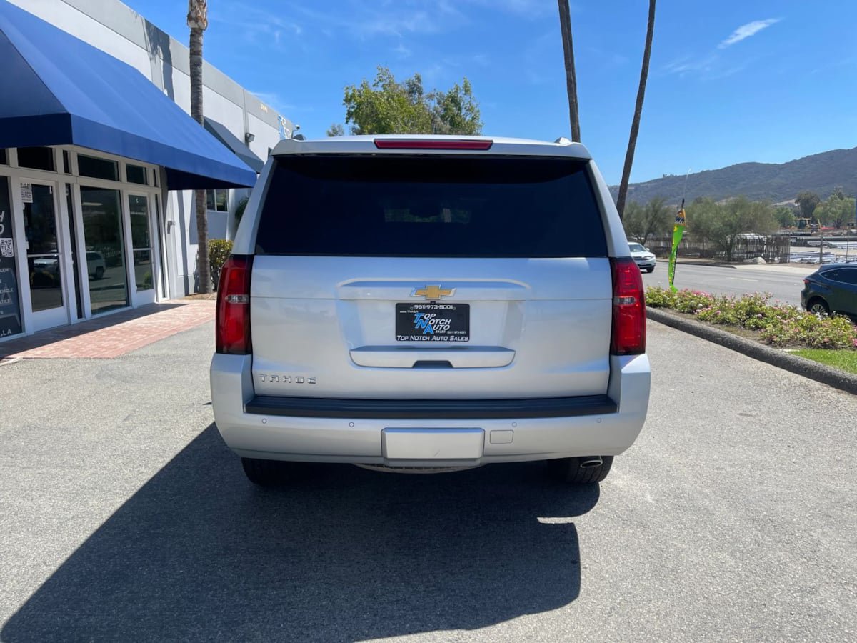 Used 2017 Chevrolet Tahoe LT w/ LT Signature Package RWD image 6