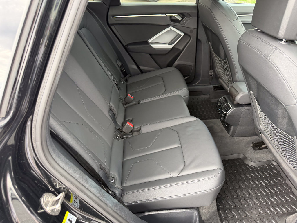 Certified 2024 Audi Q3 2.0T Premium AWD/4WD image 18