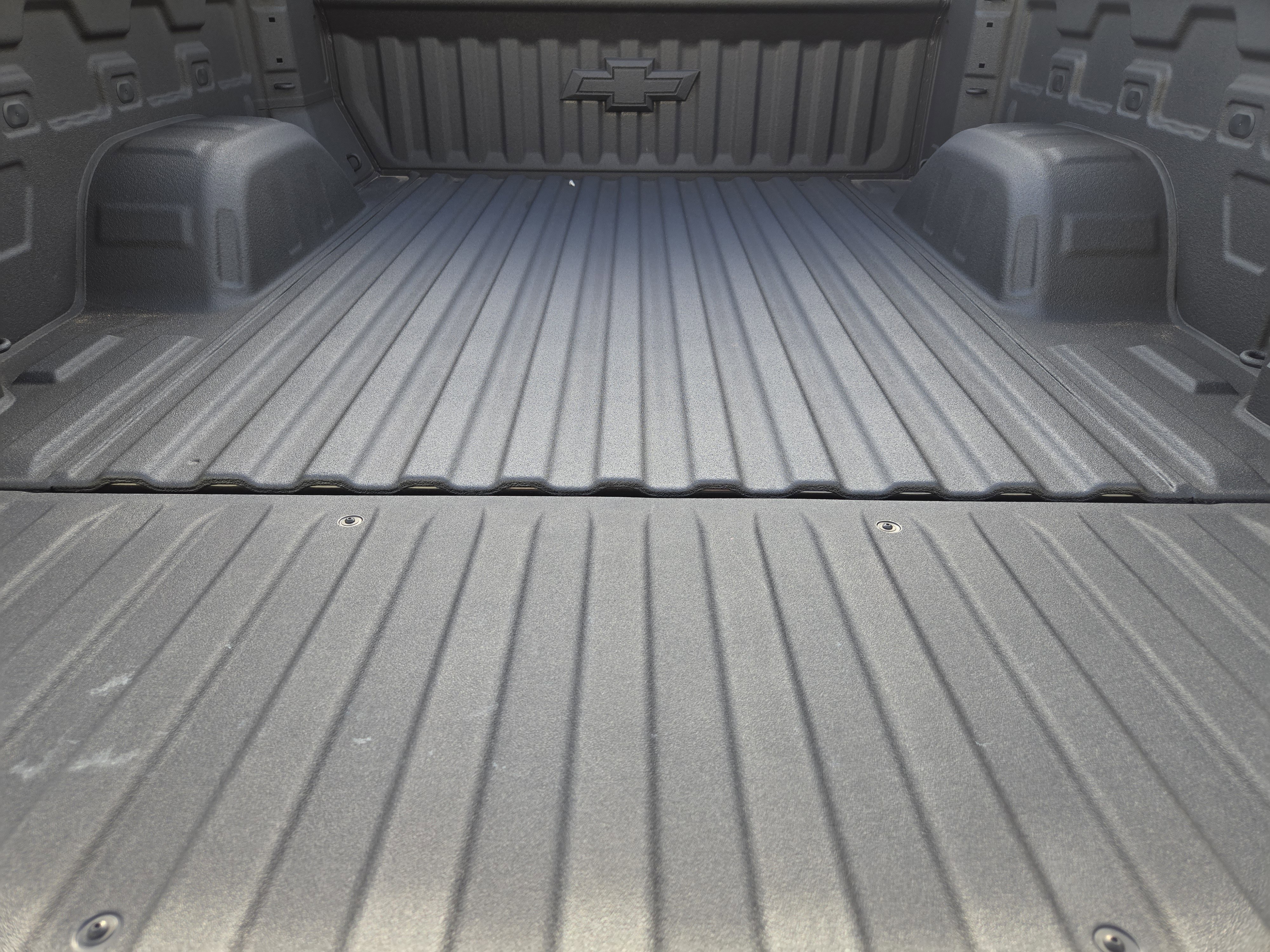 Used 2025 Chevrolet Silverado 1500 LTZ w/ LTZ Premium Package image 35