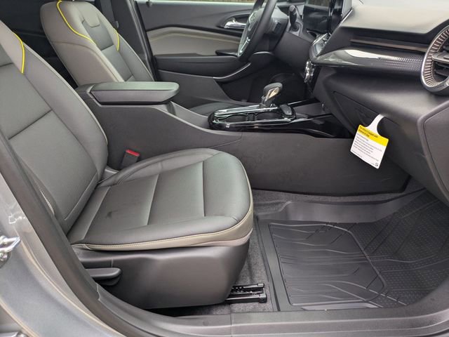 New 2026 Chevrolet Trax ACTIV w/ Sunroof Package image 35