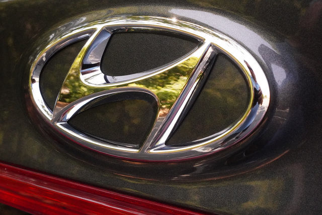 Used 2023 Hyundai Santa Fe Calligraphy AWD/4WD image 41