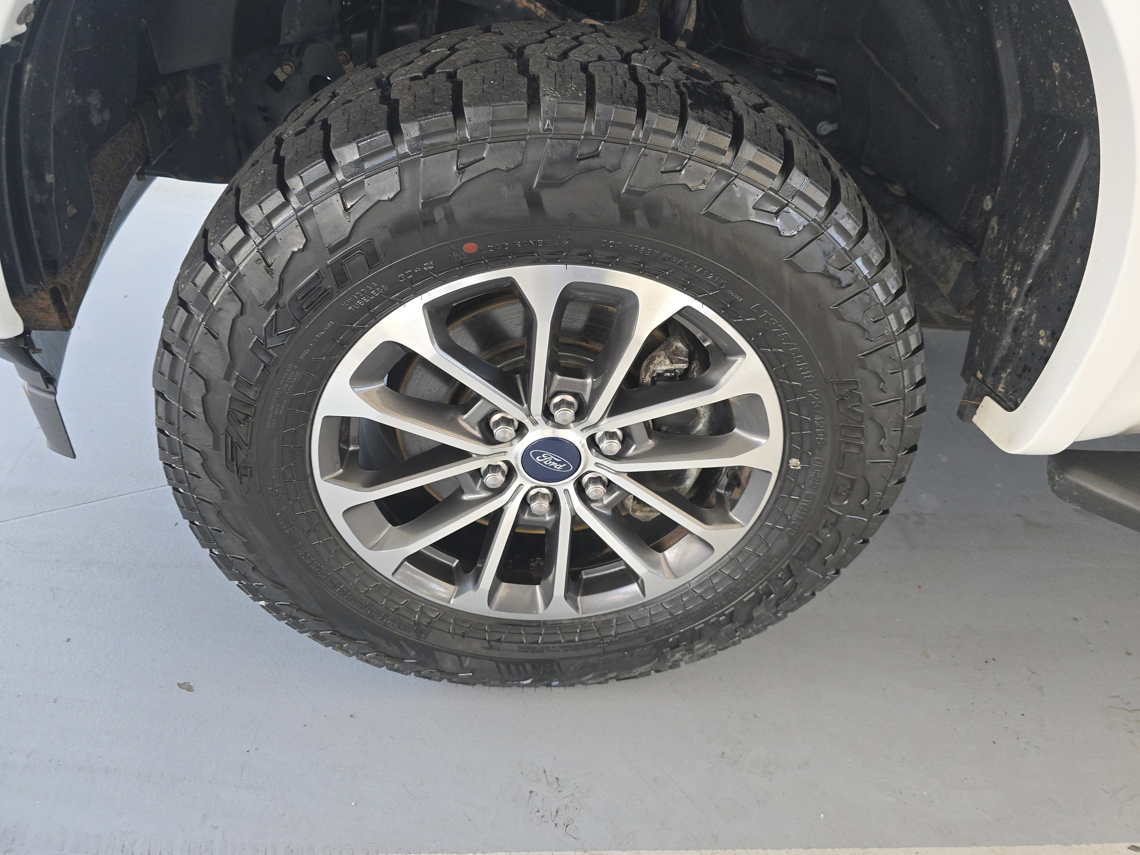 Used 2018 Ford F150 XLT w/ Equipment Group 302A Luxury image 13