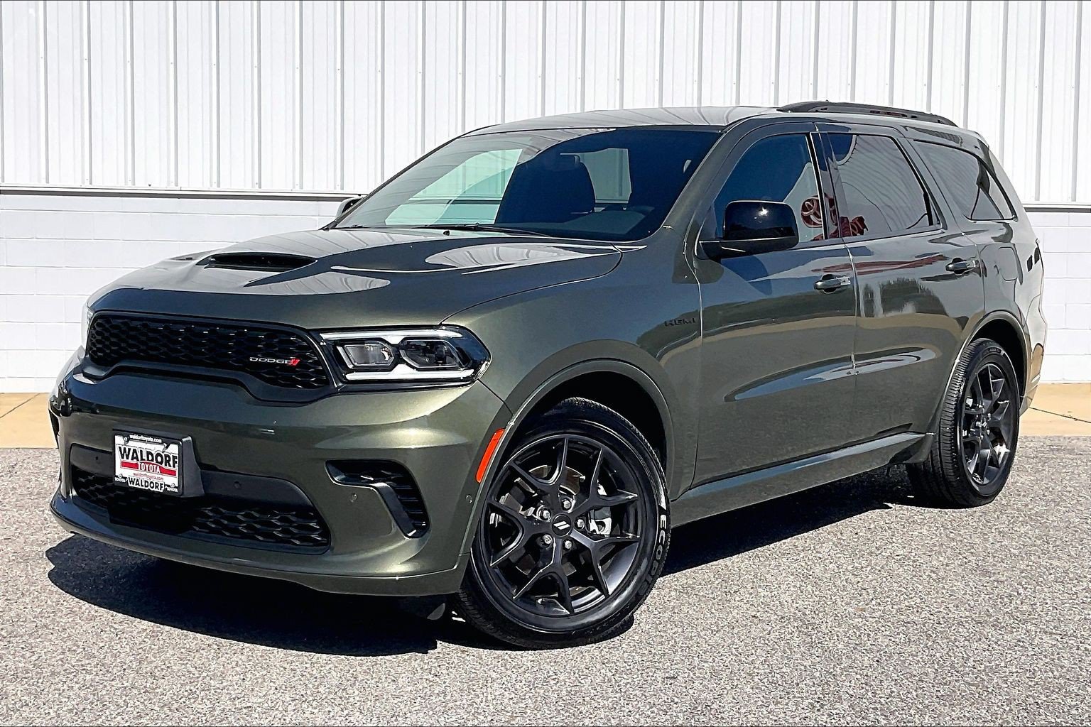 Used 2026 Dodge Durango GT w/ Blacktop Package AWD/4WD image 2