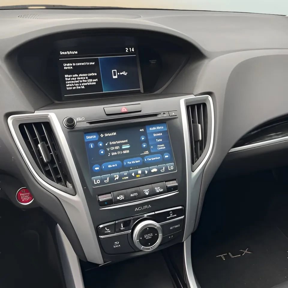 Used 2018 Acura TLX image 17