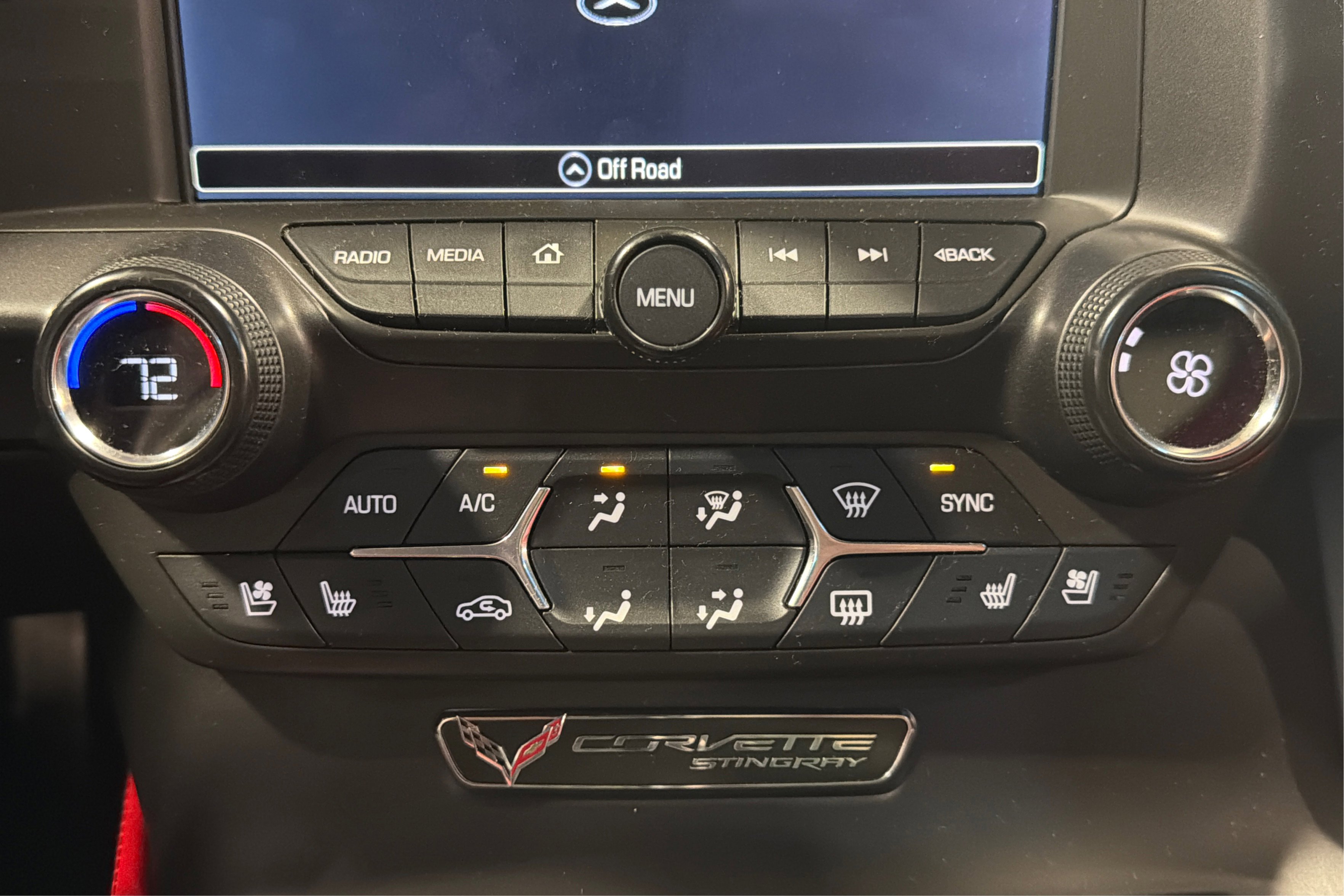 Used 2016 Chevrolet Corvette Stingray Convertible Z51 2LT w/ 2LT Preferred Equipment Group RWD image 33