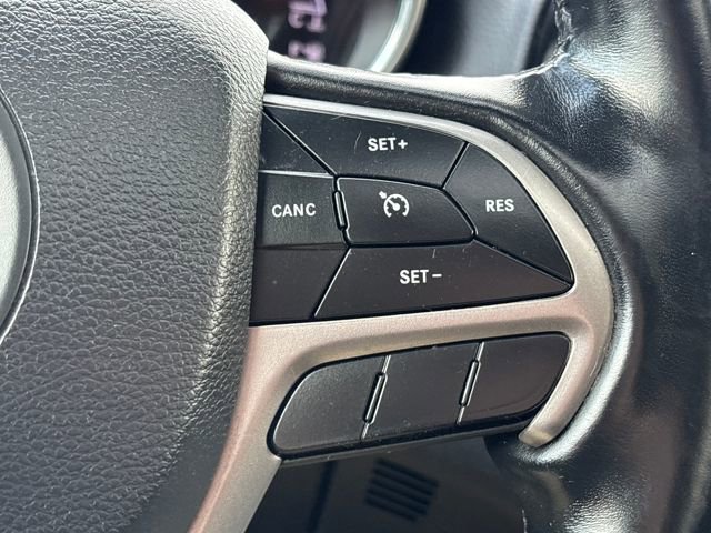 Used 2020 Jeep Grand Cherokee Altitude AWD/4WD image 20