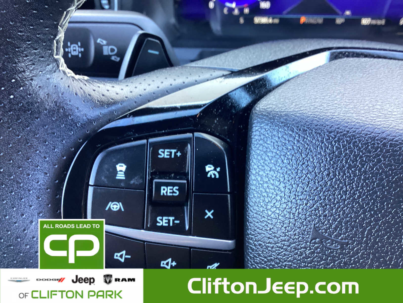 Used 2022 Ford Explorer ST w/ Equipment Group 401A image 29