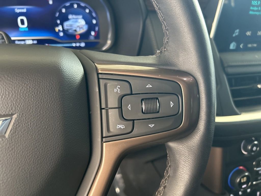 Used 2024 Chevrolet Suburban High Country w/ Advanced Technology Package image 57
