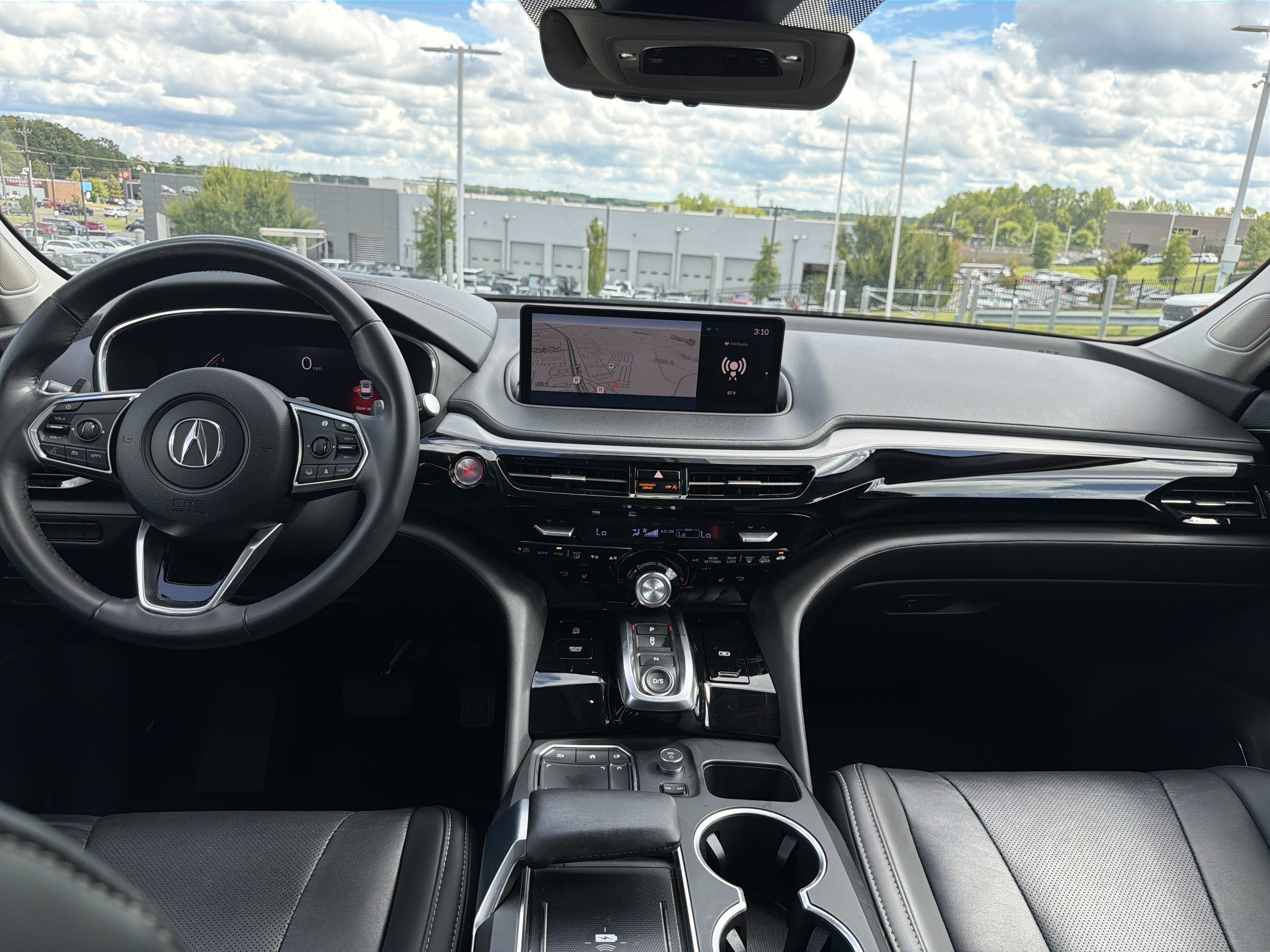 Certified 2024 Acura MDX w/ Technology Package FWD image 29