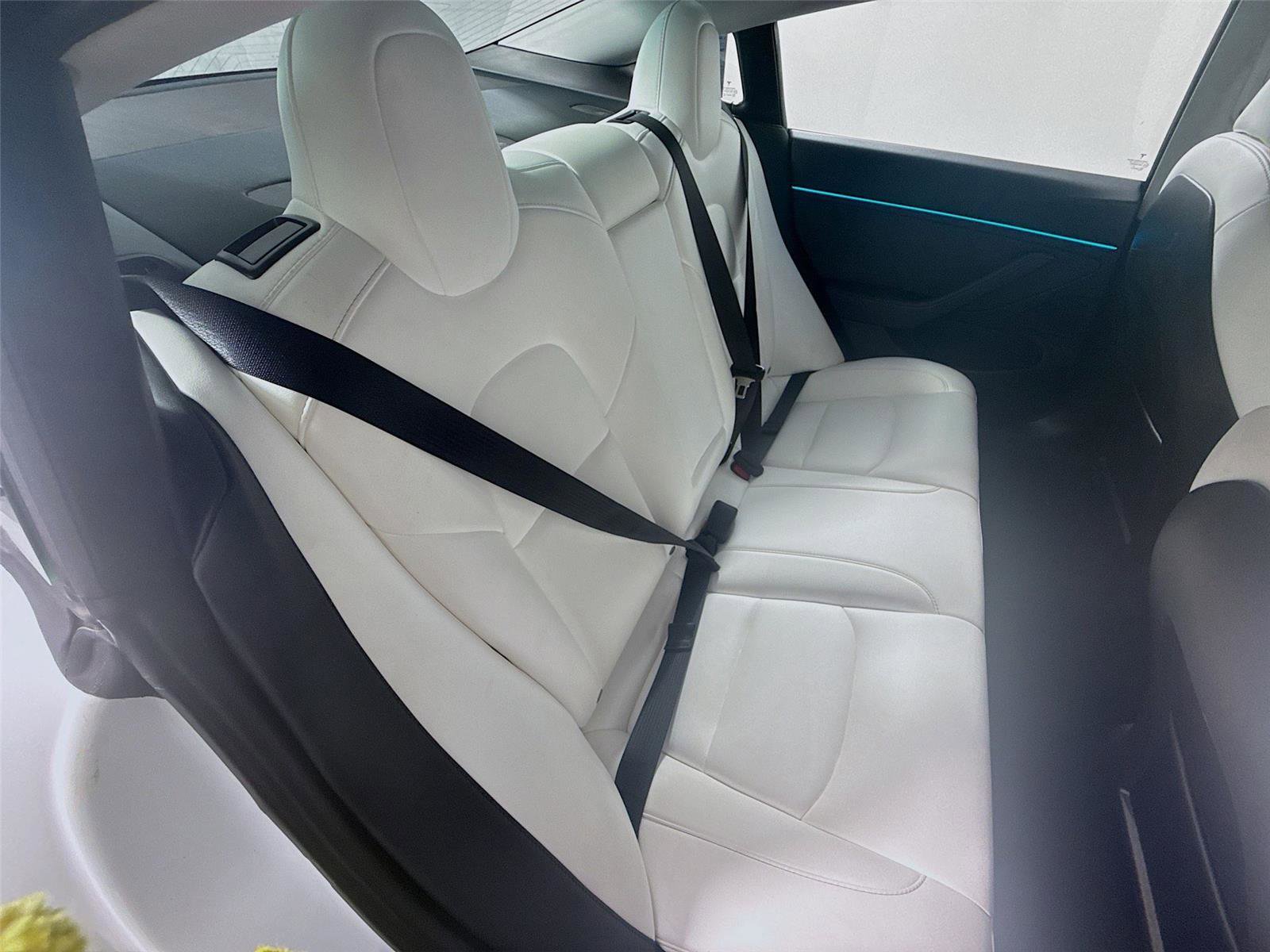 Used 2018 Tesla Model 3 Long Range image 17