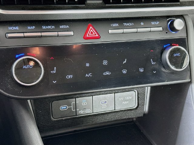 Certified 2024 Hyundai Sonata SEL AWD/4WD image 19