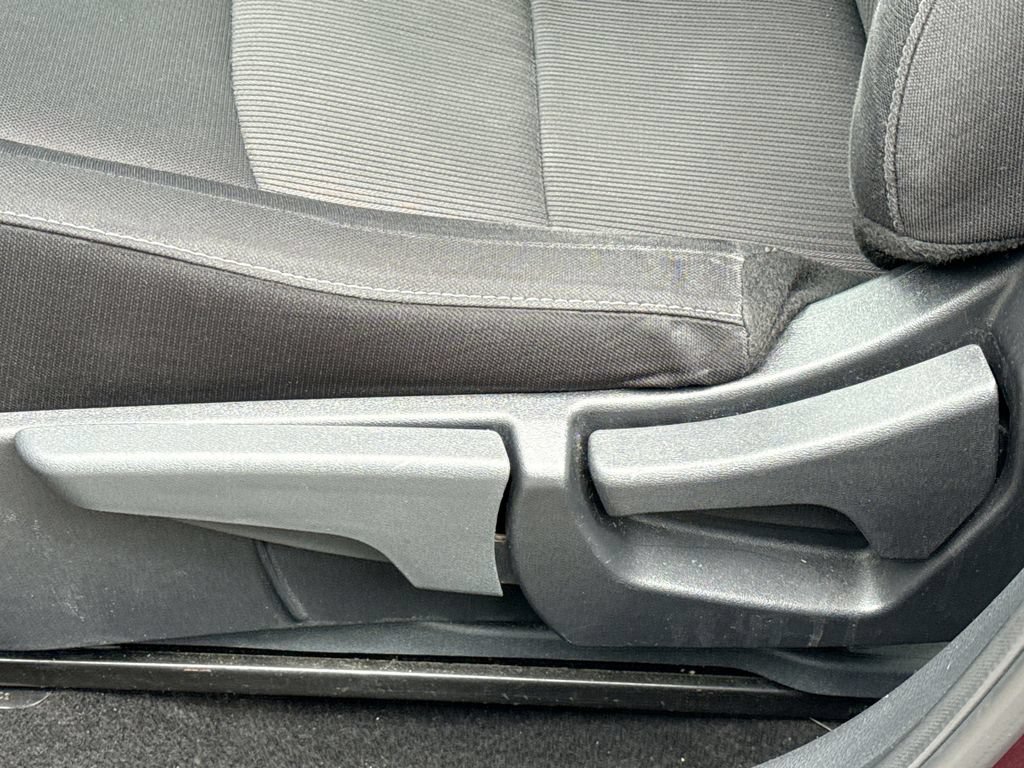 Used 2025 Nissan Sentra SV FWD image 14